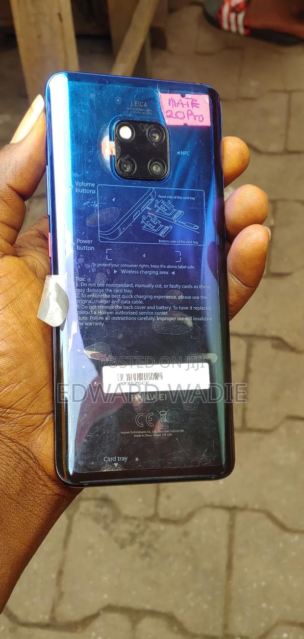 New Huawei Mate 20 Pro 128 GB Blue photo 4