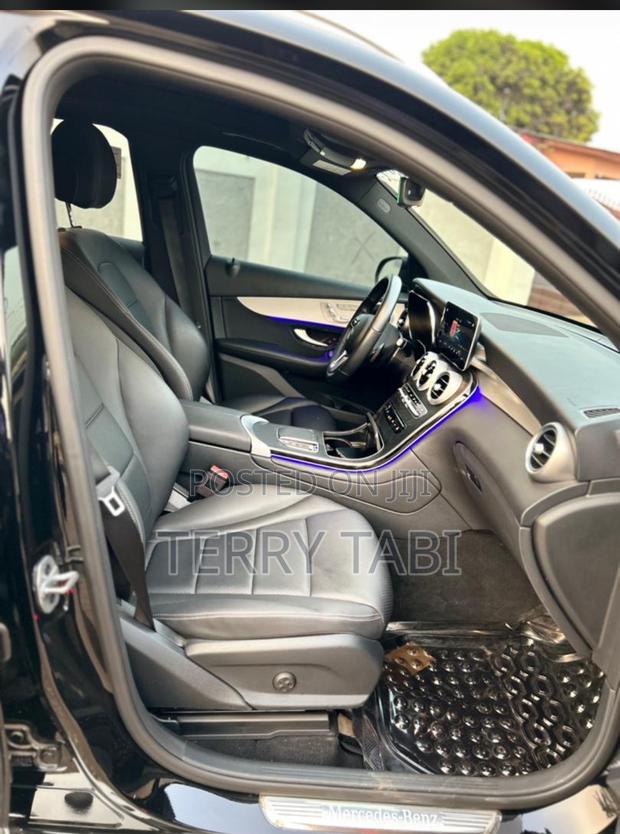 Mercedes-Benz GLC-Class 2022 Black