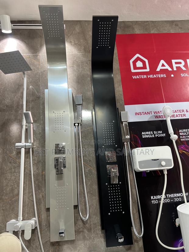 Smart Shower Panel(Both Black and Aluminum) · Photo 3