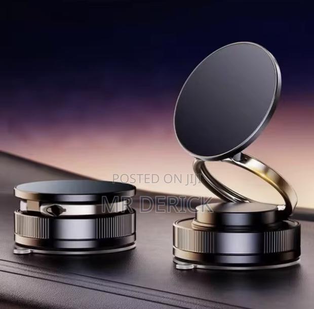 Vacuum Magnetic Mobile Phone Holder · Photo 4