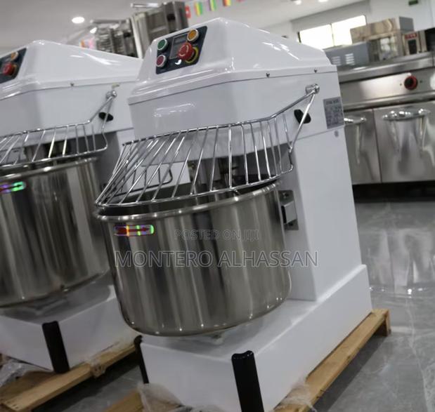 Bread Mixer/ Spiral Dough Mixer 80liters · Photo 3