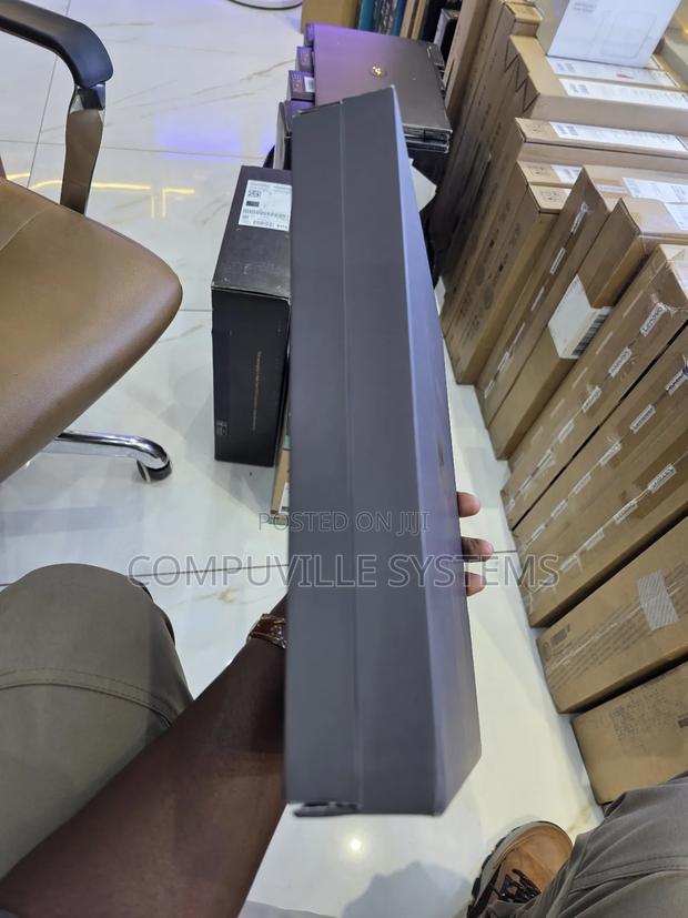 New Microsoft Surface Laptop 7 32GB Qualcomm Snapdragon X Elite SSD 1T · Photo 4
