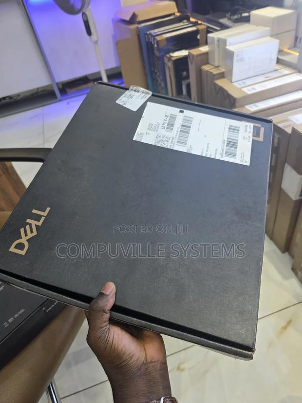 New Laptop Dell Inspiron 14 32GB Intel Core Ultra 9 SSD 1T · Photo 2