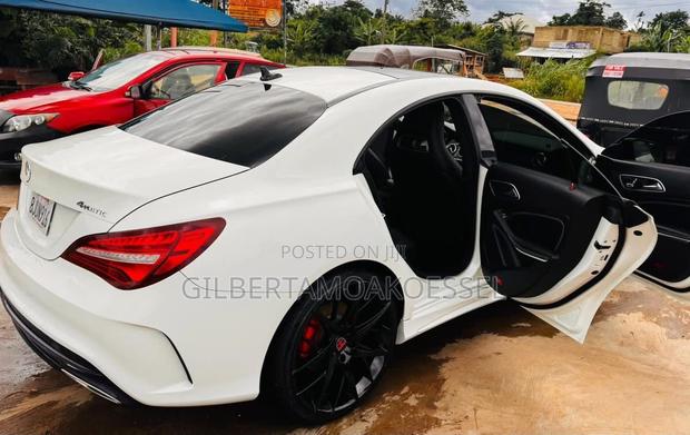 Mercedes-Benz CLA-Class CLA 250 4MATIC Sedan 2018 White