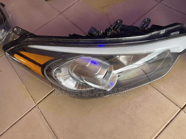 Kia Forte 2014-2016 Headlights Used photo 3