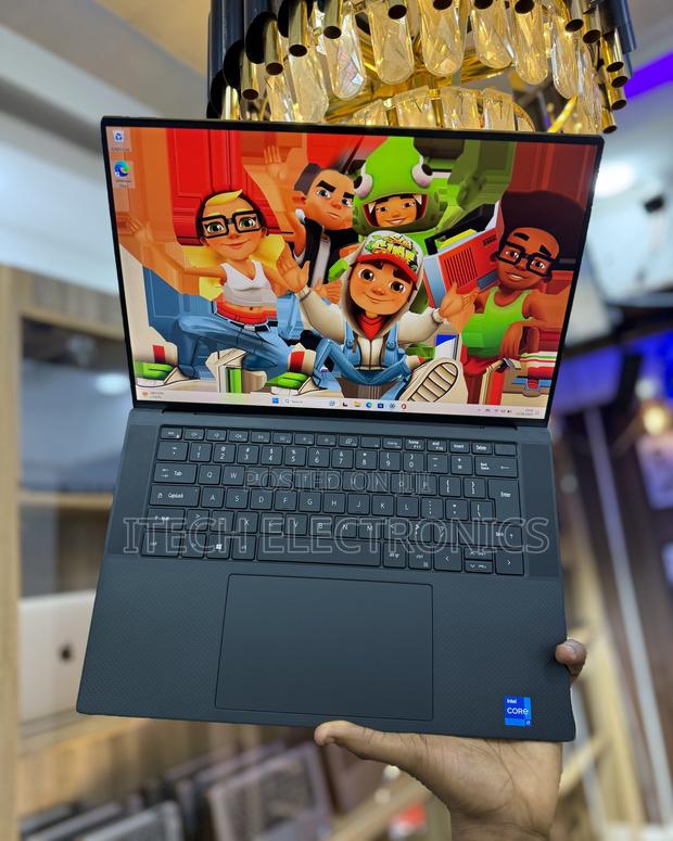Laptop Dell Precision 5570 32GB Intel Core i7 SSD 1T