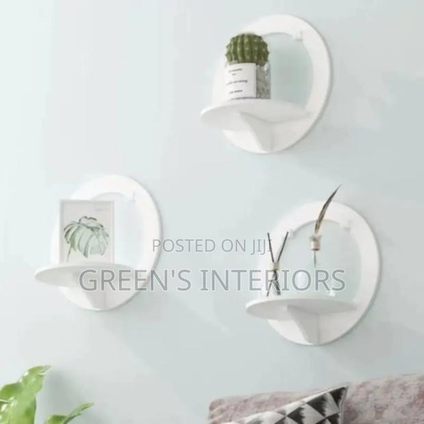 Wall Mount Available 3 Piece With 2 Free Flowers · Photo 3