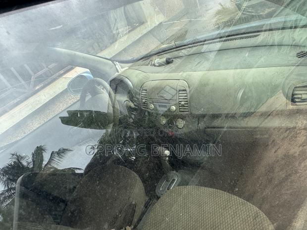 New Nissan March 1.2 FWD 2005 Blue