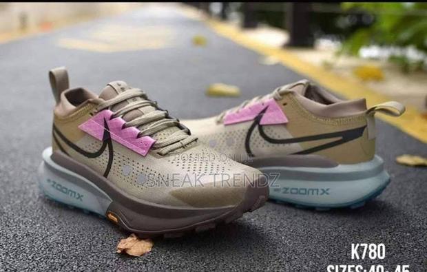 Nike Air Zoom X · Photo 3