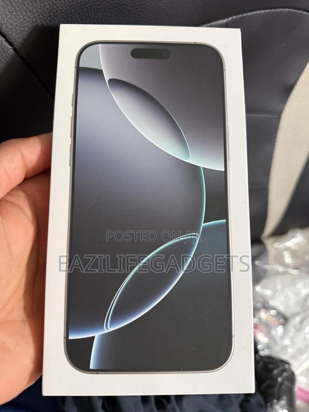 New Apple iPhone 16 Pro Max 256 GB