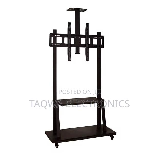 Adjustable Universal Tv Bracket 42-75” · Photo 2