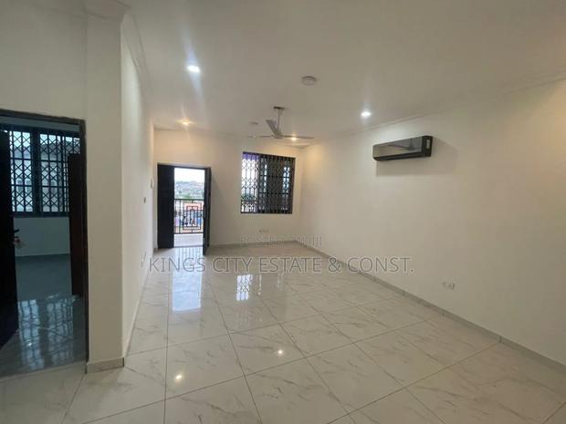 3bdrm Apartment in Kings City Estate, Airport Residential Area for rent photo 3