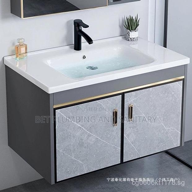 Complete Cabinet Basin With Mirror and Tap_cabinet Basin · Photo 2