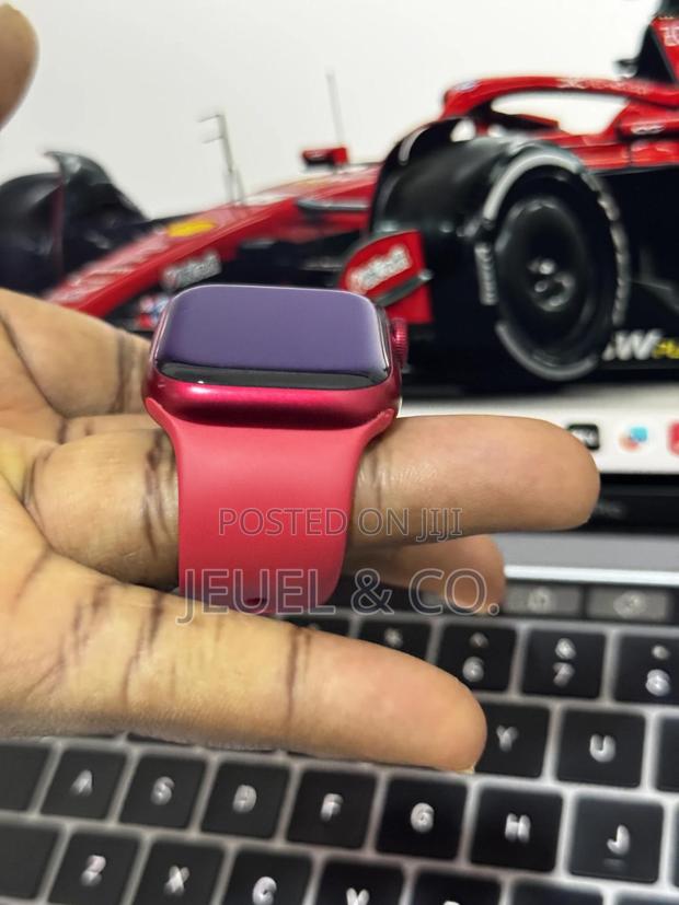 Apple Watch Series 7 41mm Red photo 8