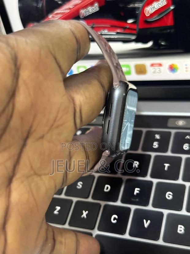 Apple Watch Series 6 40mm photo 4