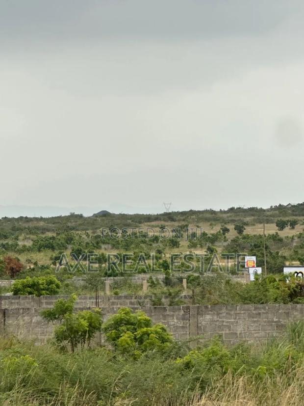 Huge Future Investment on Plots at Prampram Beach Road · Photo 4