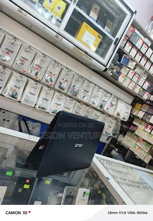 Laptop Asus 8GB AMD A8 SSD 128GB photo 2