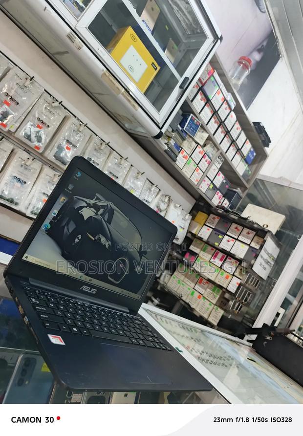 Laptop Asus 8GB AMD A8 SSD 128GB photo 5