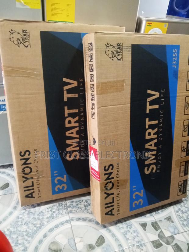 Redefining Smart Technology, Ailyons Smart 32 · Photo 3