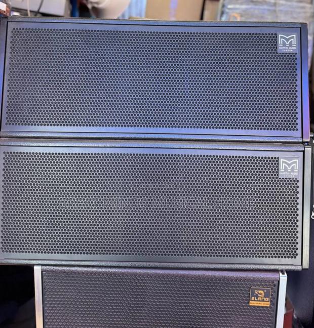Martin Audio 12 Inches Line Arrays · Photo 4
