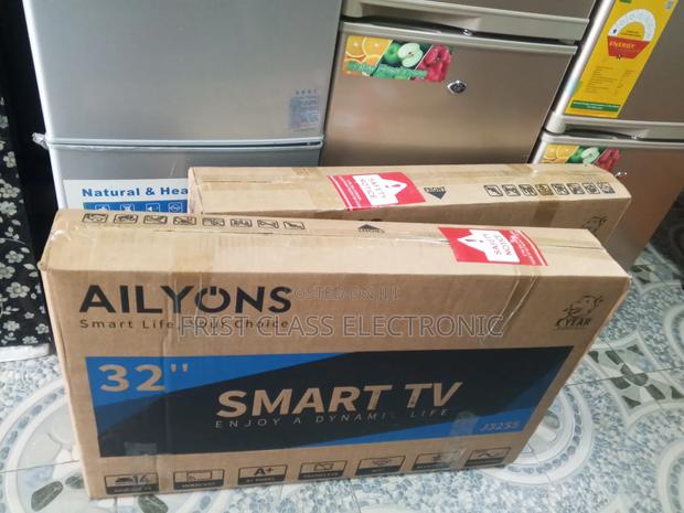 Smarter Than Ever, Ailyons · Photo 3