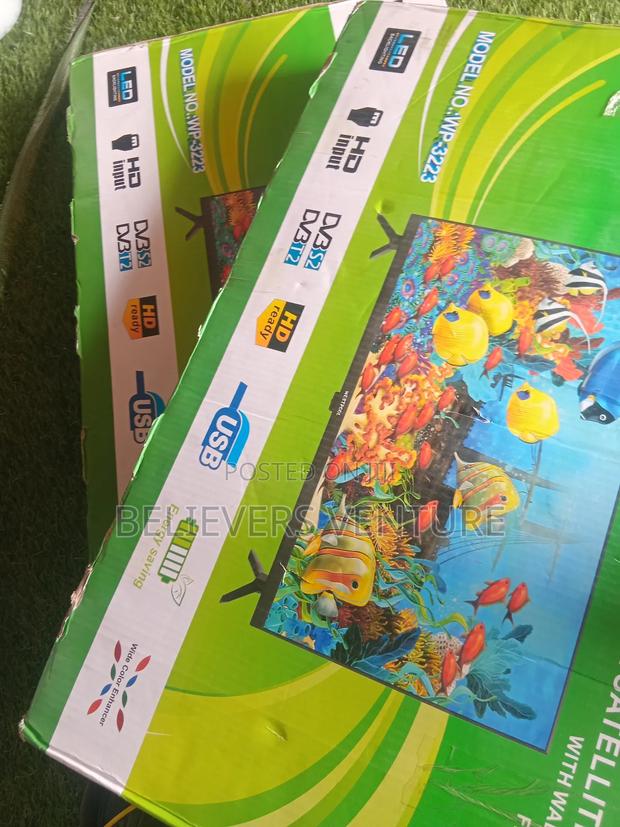 Smart Tech Westpool Digital Satellite 32 Inches Tv Set · Photo 1