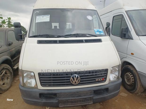 Volkswagen LT 2000 Beige