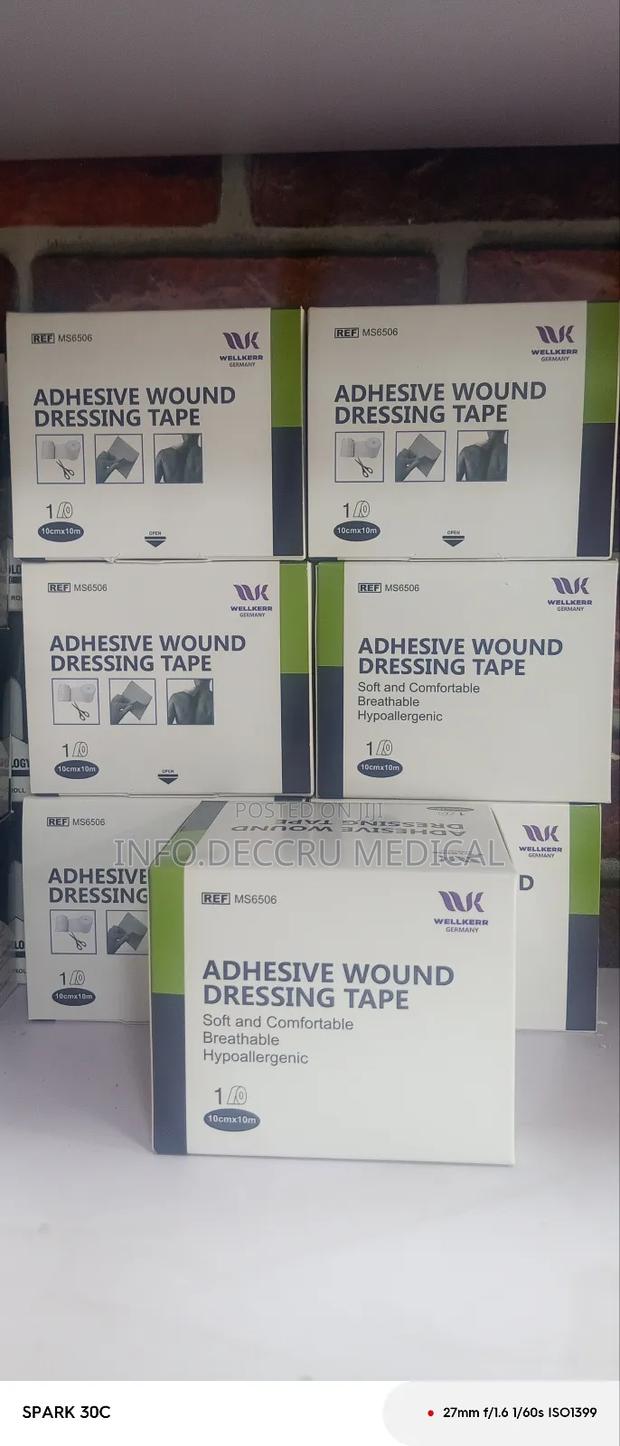 Adhesive Wound Dressing Tape · Photo 2