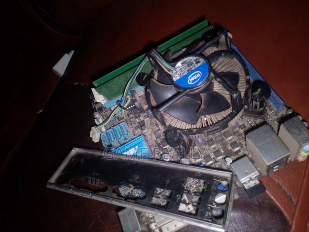 Asus Motherboard With Cpu and Ram · Photo 4
