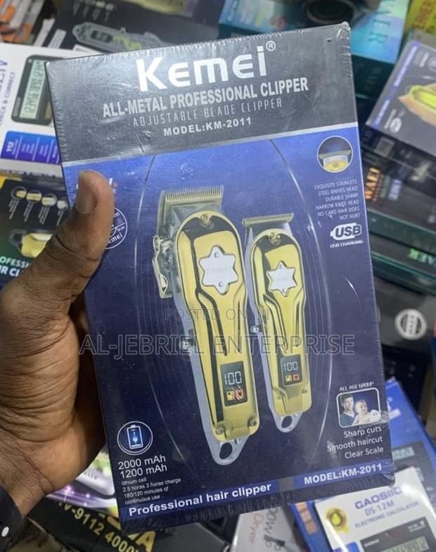 Kemal 2-in-1 Cordless Clipper · Photo 2