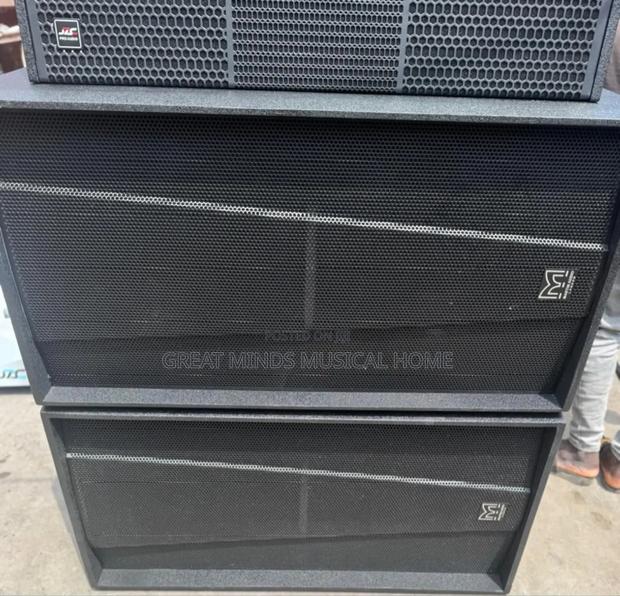 Martin Audio Double Bass Speaker (Pair) · Photo 4