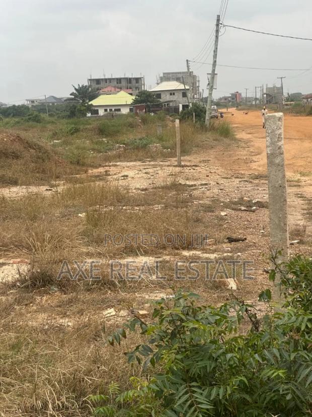 Buy Valuable Gated Plots at Prampram Beach Road · Photo 4