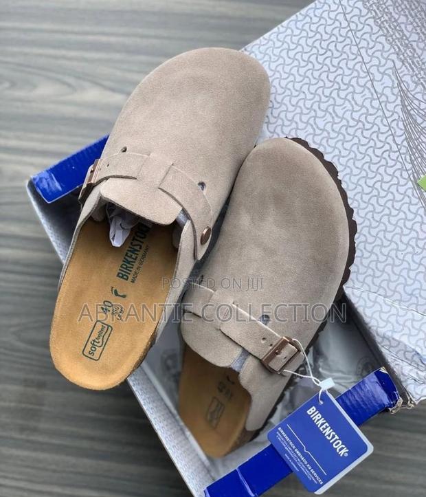 Birkenstock Half Shoe Grey Available · Photo 3