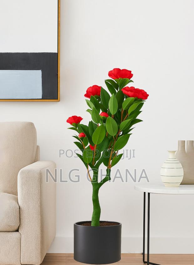 46cm / 18.1" Artificial Camellia Tree, Fake Red Artificial Camellia. · Photo 1