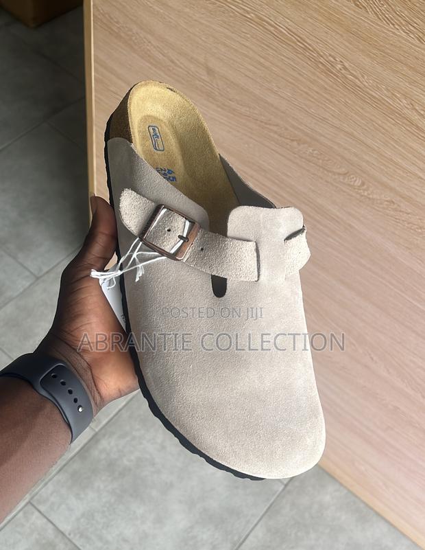 Birkenstock Half Shoe Grey Available · Photo 4