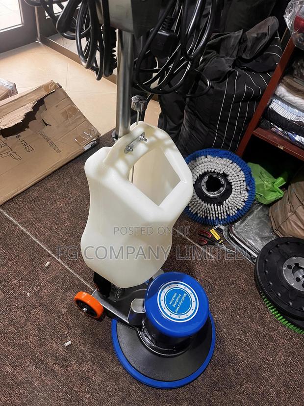 Multipurpose Floor and Carpet Cleaner photo 3
