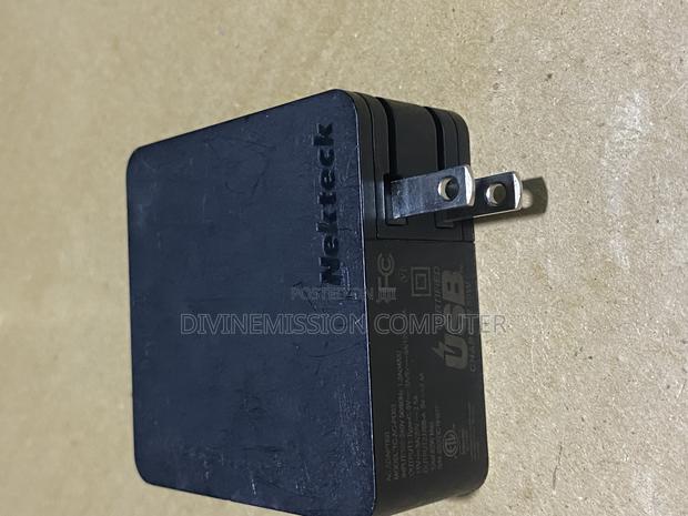 Nekteck 50w Type C 12w Usb Laptop Phone Charger 5v to 20v Quality photo 3