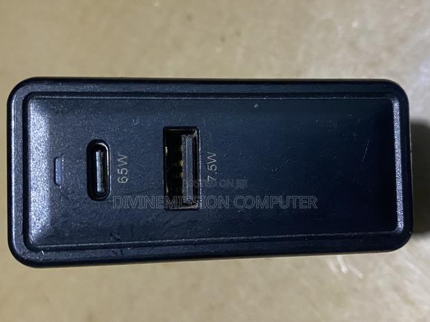 Insignia Laptop Phones Chargers Type C 65w, Usb 72.5w, 5v to 20v photo 5