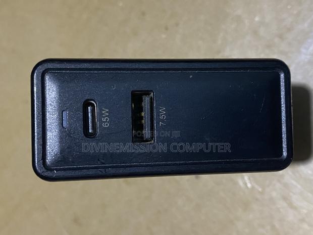 Insignia Laptop Phones Chargers Type C 65w, Usb 72.5w, 5v to 20v photo 4