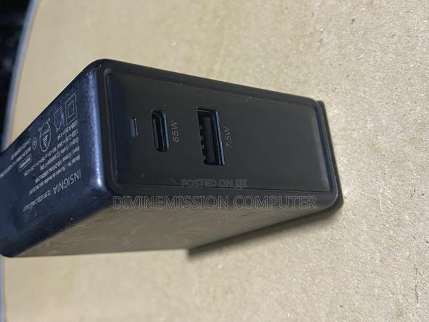 Insignia Laptop Phones Chargers Type C 65w, Usb 72.5w, 5v to 20v photo 8