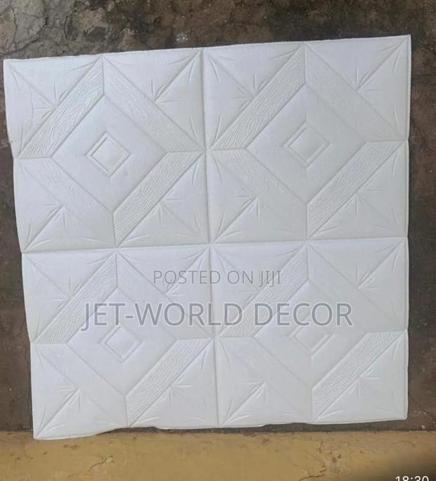 Foamy Panels · Photo 1