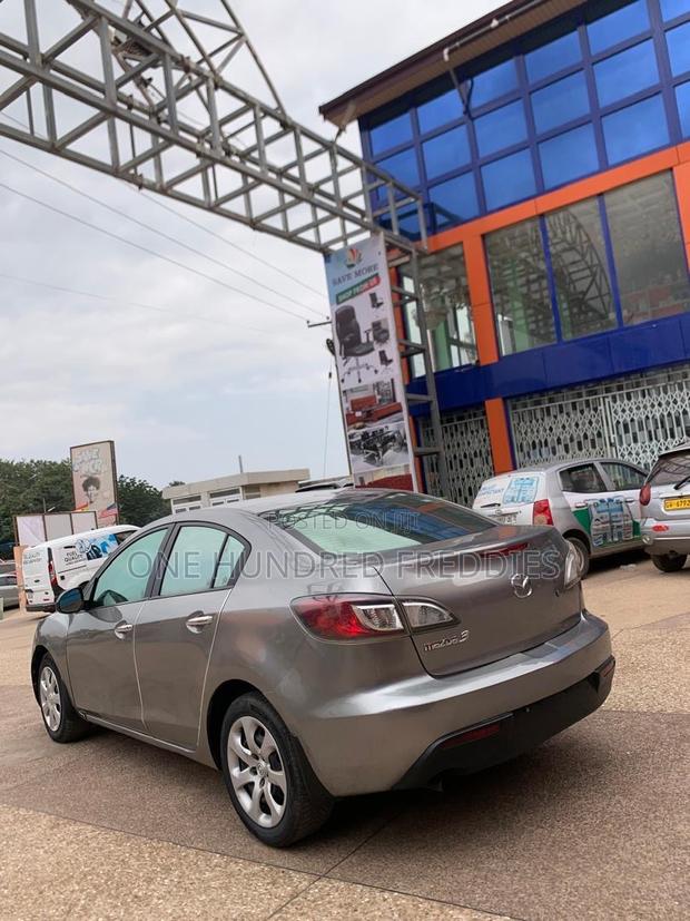 Mazda 3 2010 Gray
