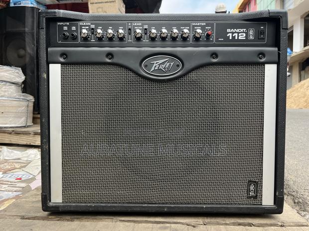 Peavey Bandit 112 Guitar Combo · Photo 3