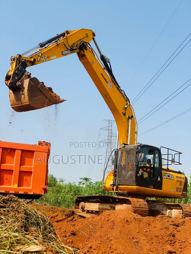JCB Water Truck Excavator for Rental