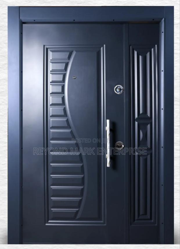 One and a Half Security Door, Full Metal, Waterproof, Affordable · Photo 2