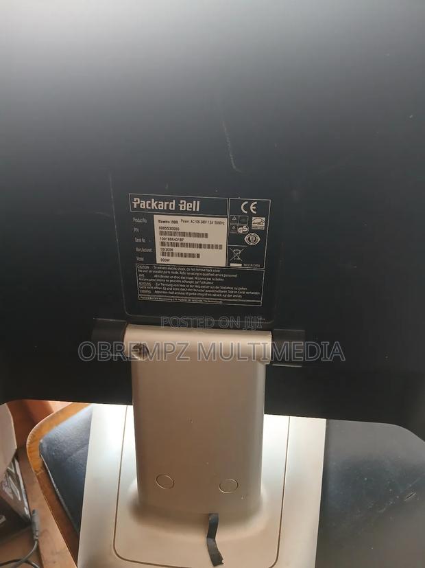 Packard Bell Monitor photo 4