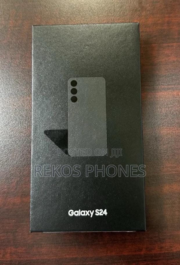 New Samsung Galaxy S24 128 GB Black