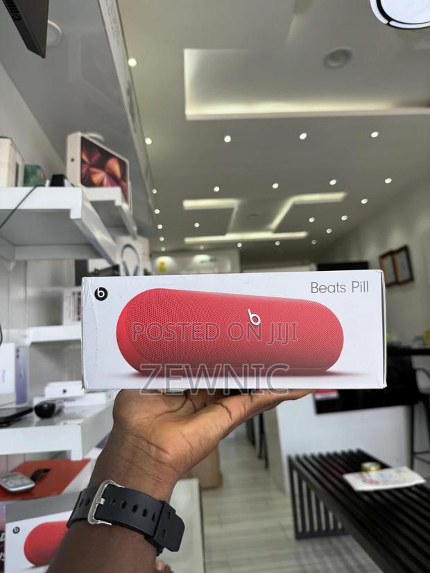 Beat Pill Bluetooth Speaker · Photo 4