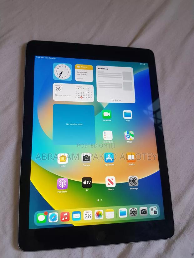 Apple iPad Air 2 32 GB Gray photo 3