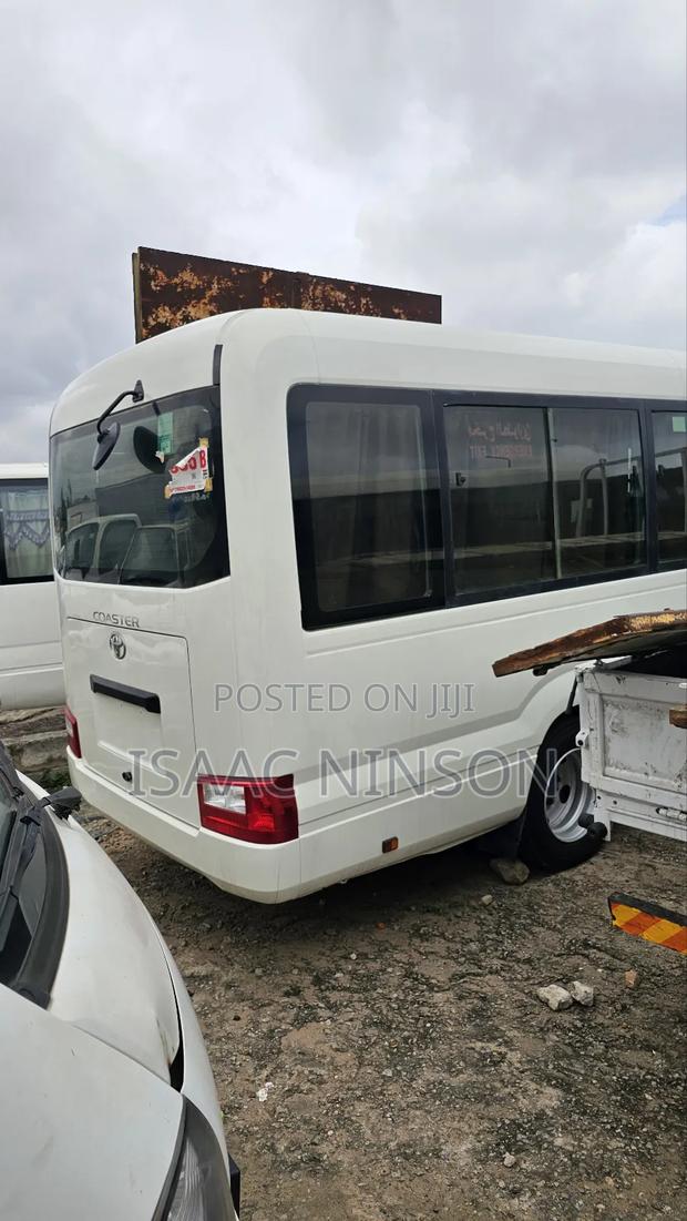 Toyota Coaster 2019 White